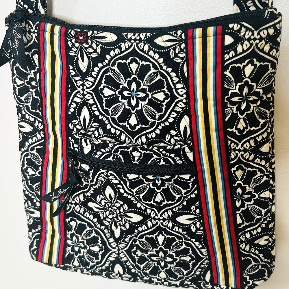 Vera Bradley Triple Zip Hipster Bag Black White Red Barcelona Medium Crossbody